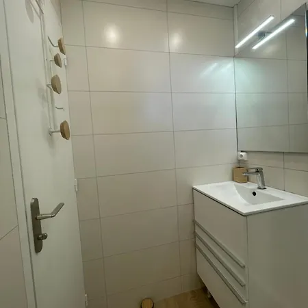 Apartment - Balcon - Bord De *